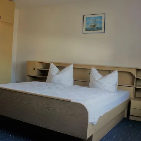 Ferienwohnung 2 아파트 벤츠